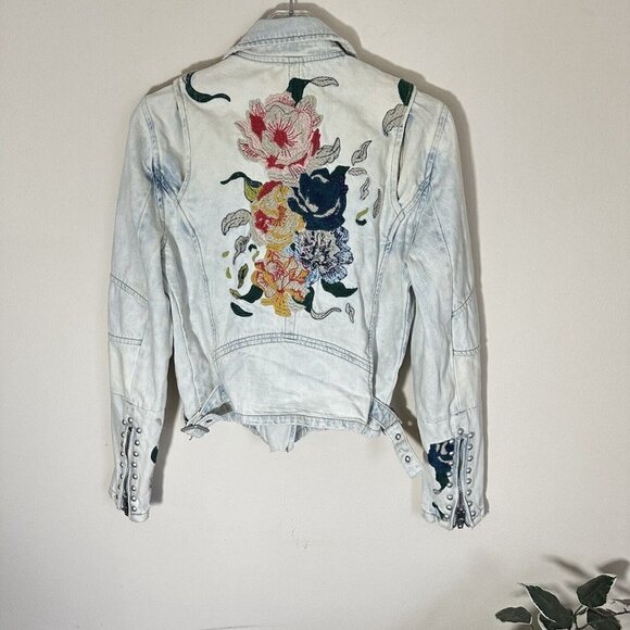 Blank NYC Women's Size Small Embroidered Studded Denim Moto Jacket Acid Wash - Picture 7 of 11